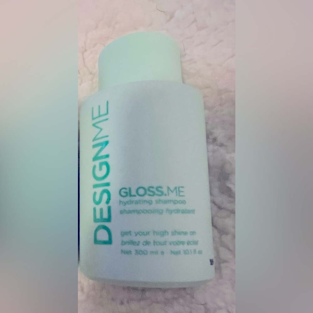 Brand new, never opened Design Me Gloss Me Shampoo